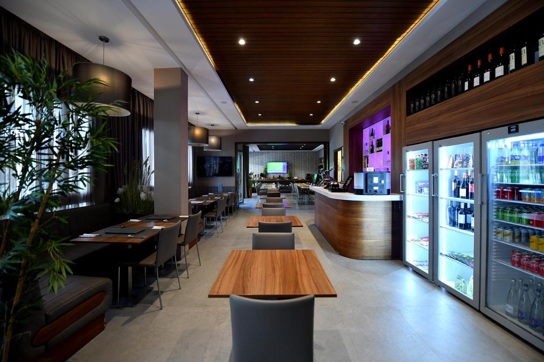 Ocean Park Hotel, Premium Suites & Wellness Casablanca Exterior photo